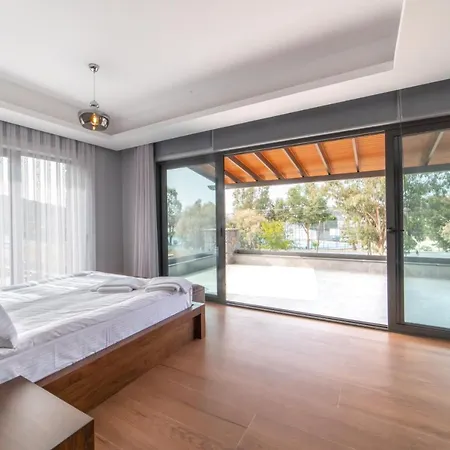 فيلة Luxury 4 Bedroom Villa Private Turkish Hamam&Sauna *