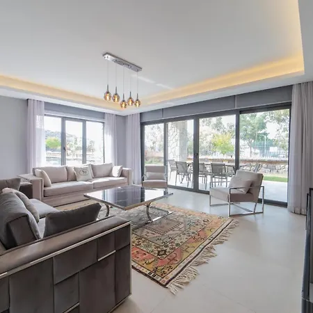 فيلة Luxury 4 Bedroom Villa Private Turkish Hamam&Sauna *