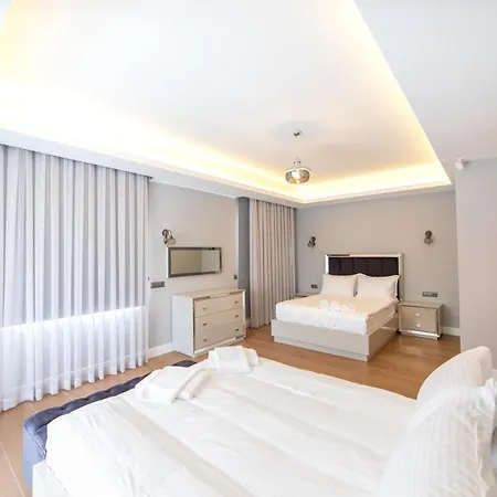 Luxury 4 Bedroom Villa Private Turkish Hamam&Sauna