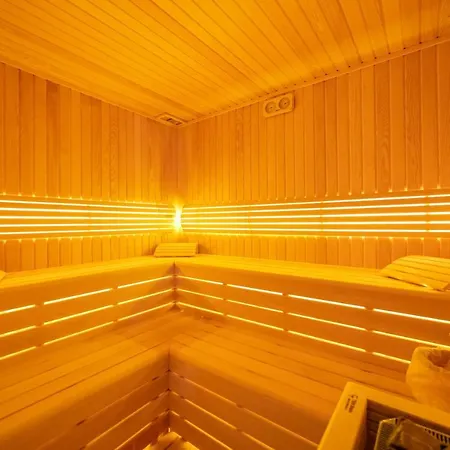 Luxury 4 Bedroom Villa Private Turkish Hamam&Sauna
